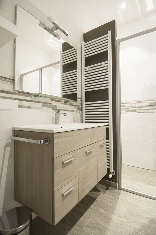 Campione Del Garda Surf House Hostel Pieve  Exterior foto